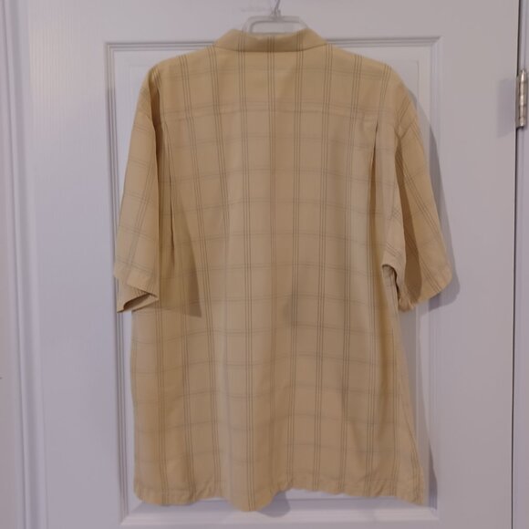 Tommy Bahama Button Down Shirt Men L 100% Silk Mint Condition - Picture 2 of 6